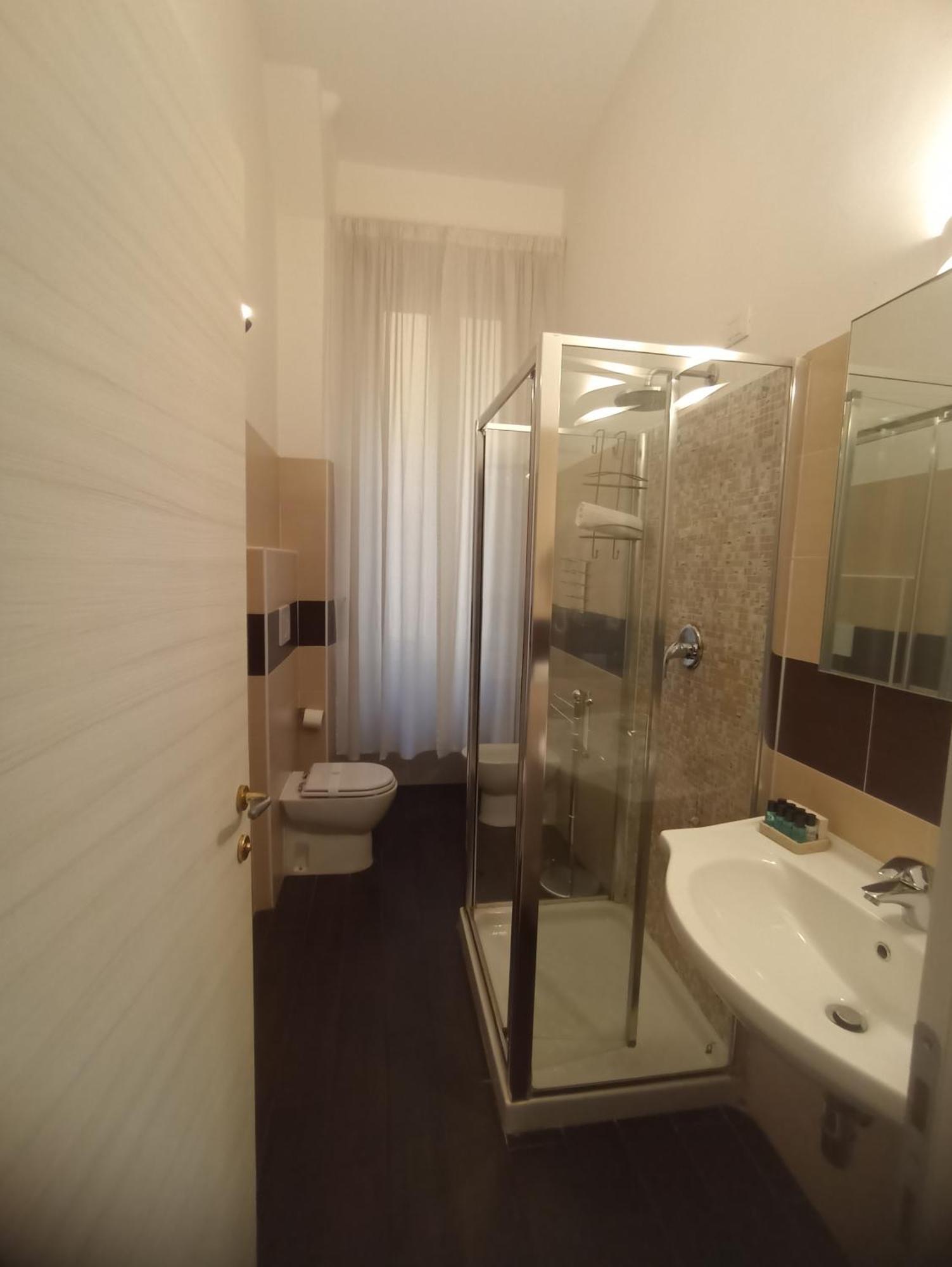 Ad Cavour Luxury Rooms - By Ad Roma Habitación foto