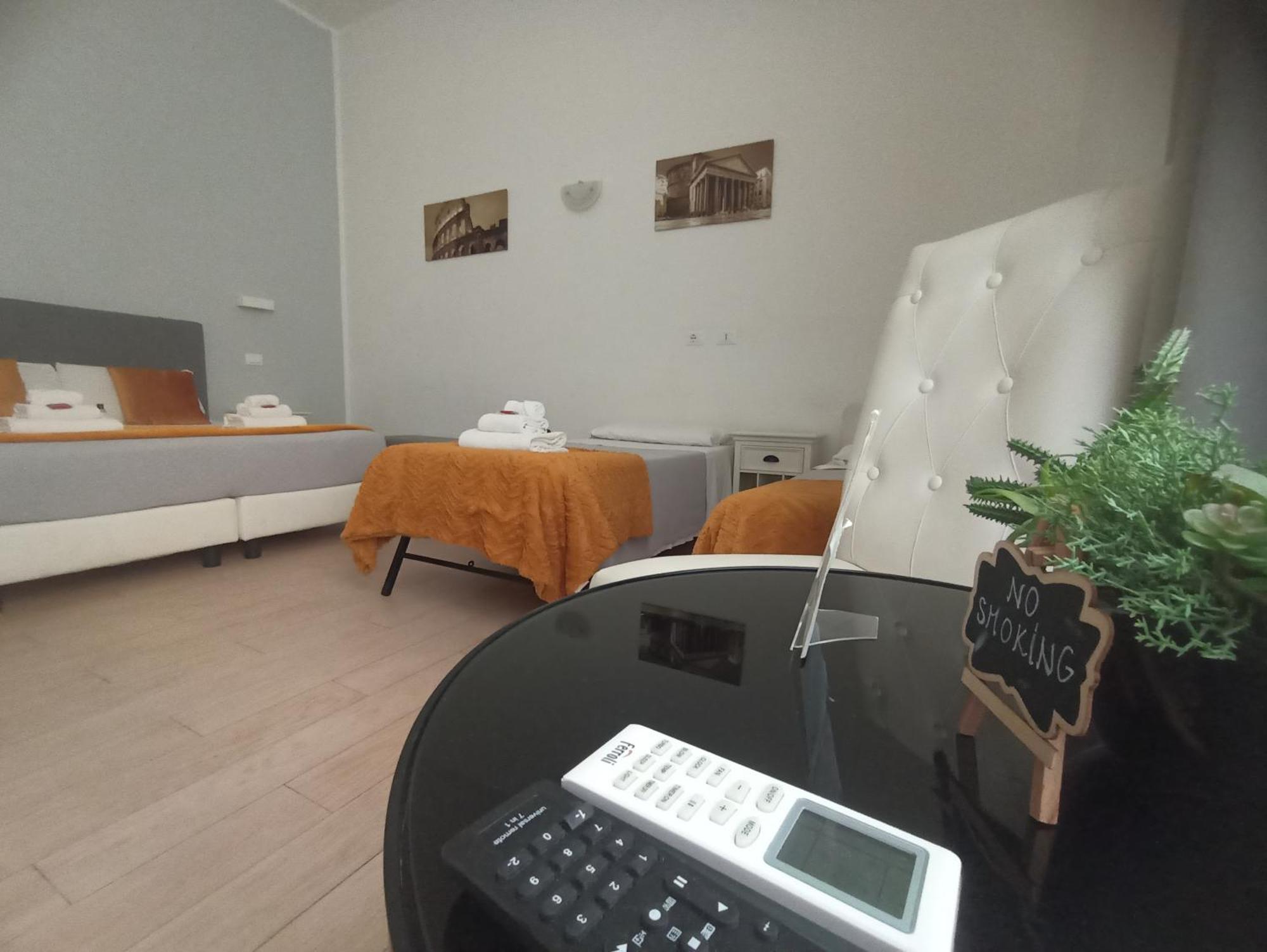 Ad Cavour Luxury Rooms - By Ad Roma Habitación foto